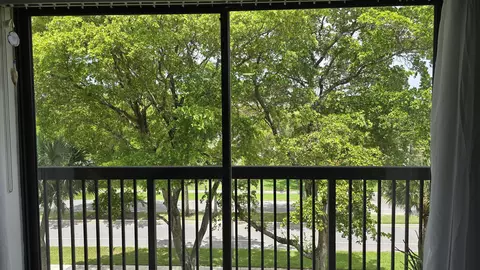 4965 E Sabal Palm Blvd #403, Tamarac, FL 33319