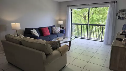 4965 E Sabal Palm Blvd #403, Tamarac, FL 33319