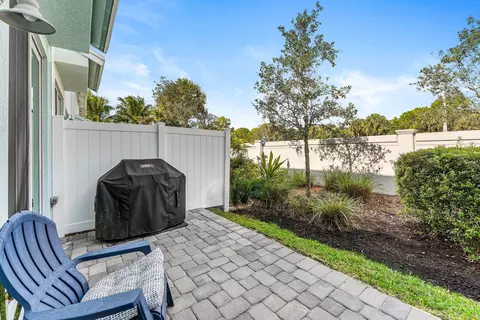 329 SE Halifax Ln, Stuart, FL 34994 photo 28