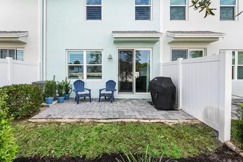 329 SE Halifax Ln, Stuart, FL 34994 photo 29