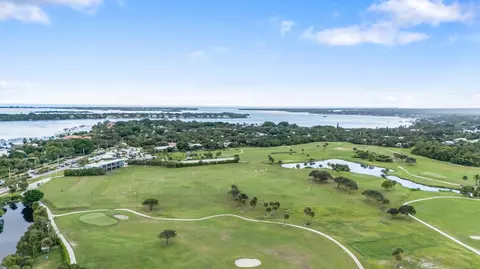 View/Area - 4681 SE Bridgetown Ct, Stuart, FL 34997 photo 8 of 10