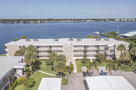 1950 SW Palm City Rd #8-203, Stuart, FL 34994