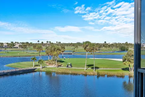 View/Area - 333 NE Golfview Cir, Stuart, FL 34996 photo 9 of 9
