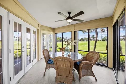 Exterior - 333 NE Golfview Cir, Stuart, FL 34996 photo 3 of 7