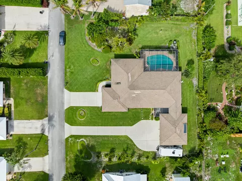 View/Area - 4680 SE Glen Ridge Trl, Stuart, FL 34997 photo 3 of 5