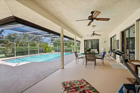 Exterior - 4680 SE Glen Ridge Trl, Stuart, FL 34997 photo 12 of 15