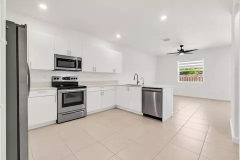 16229 SW 288th Ter, Homestead, FL 33033