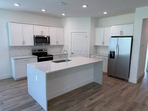6560 SE Park Trace Dr, Stuart, FL 34997 photo 11