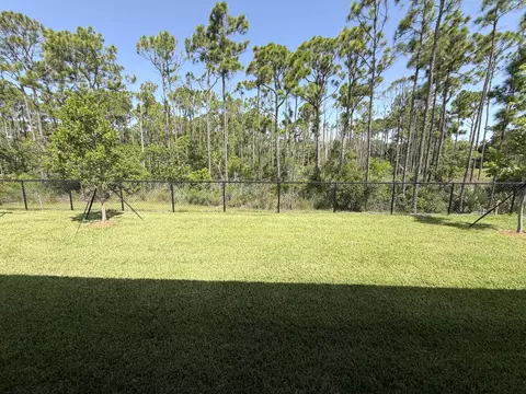 6560 SE Park Trace Dr, Stuart, FL 34997 photo 2