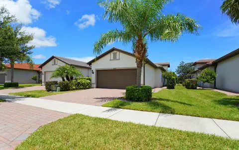 4337 Beauty Leaf Cir, Vero Beach, FL 32967