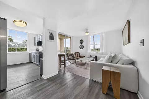 520 SE 5th Ave #2211, Fort Lauderdale, FL 33301