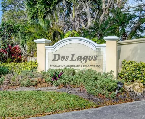 51 Via De Casas Norte, Boynton Beach, FL 33426