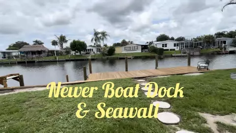 7882 SE Paradise Dr, Stuart, FL 34997 photo 4