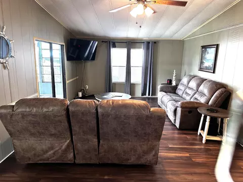 7882 SE Paradise Dr, Stuart, FL 34997 photo 9