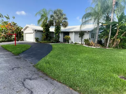 4804 Mango Dr, Tamarac, FL 33319