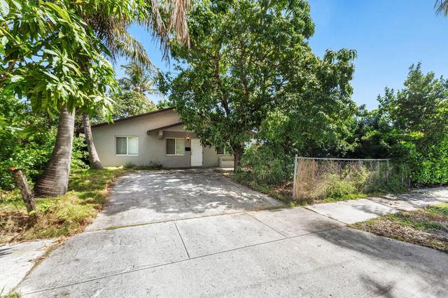 417 Upland Rd, West Palm Beach, FL 33401
