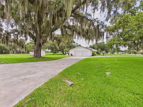 Exterior - 1501 SE 8th Dr, Okeechobee, FL 34974 photo 19 of 27