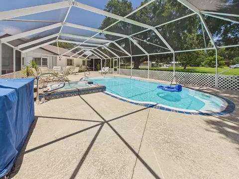 Exterior - 1501 SE 8th Dr, Okeechobee, FL 34974 photo 2 of 27
