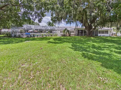 Exterior - 1501 SE 8th Dr, Okeechobee, FL 34974 photo 15 of 27