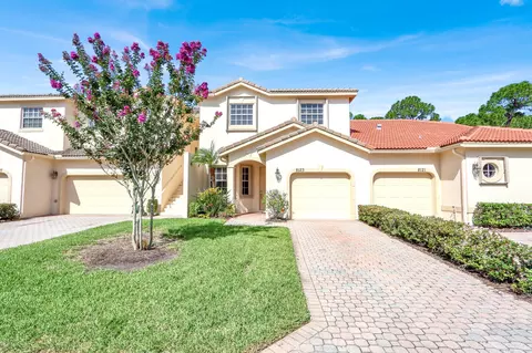 8123 Carnoustie Pl, Port Saint Lucie, FL 34986