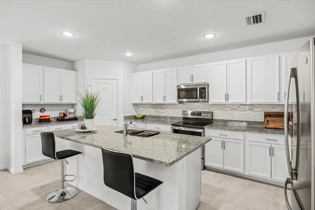 837 SW California Blvd, Port Saint Lucie, FL 34953