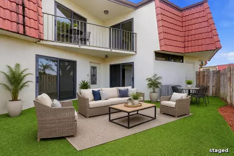 3801 Victoria Dr, West Palm Beach, FL 33406