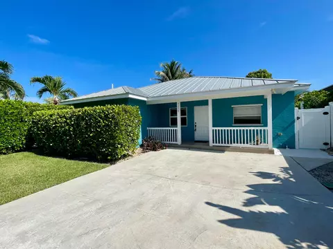 Exterior - 3458 Canal Ct, Jupiter, FL 33469 photo 7 of 7