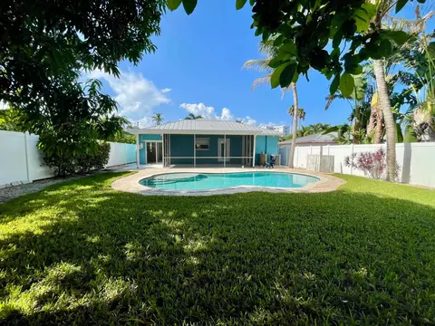 Exterior - 3458 Canal Ct, Jupiter, FL 33469 photo 3 of 7