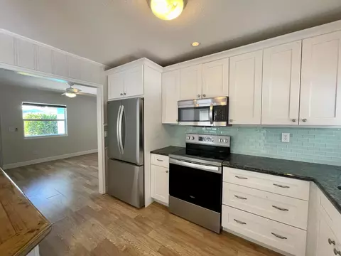 Kitchen - 3458 Canal Ct, Jupiter, FL 33469 photo 1 of 3