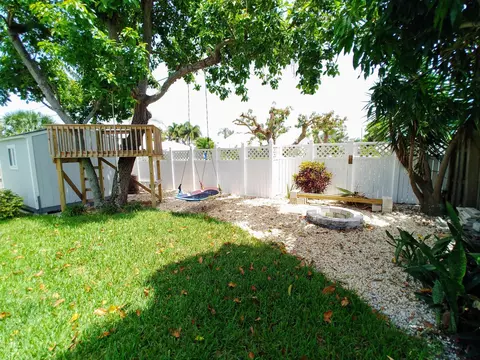 Exterior - 3458 Canal Ct, Jupiter, FL 33469 photo 6 of 7