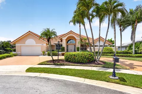 10192 Shireoaks Ln, Boca Raton, FL 33498