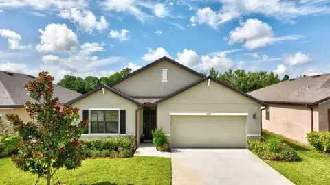 6289 NW Regent St, Port Saint Lucie, FL 34983