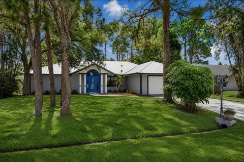 2832 SW Giralda, Port Saint Lucie, FL 34953