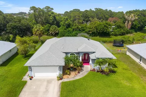 541 SW Dairy Rd, Port Saint Lucie, FL 34953