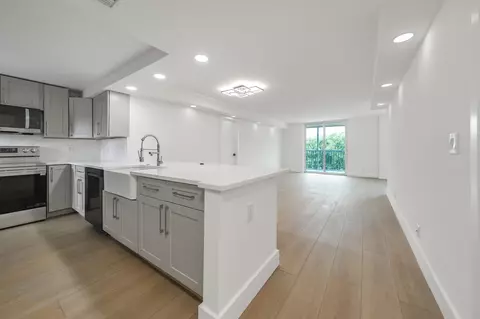 5301 NW 2nd Ave #407, Boca Raton, FL 33487