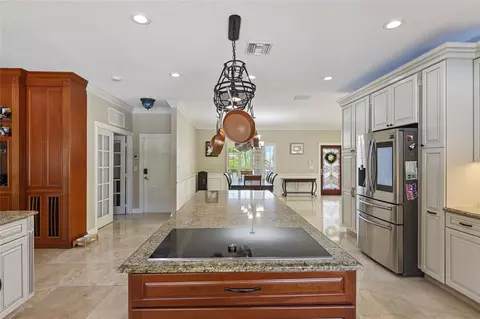 Kitchen - 16686 Golfview Dr, Weston, FL 33326 photo 5 of 12