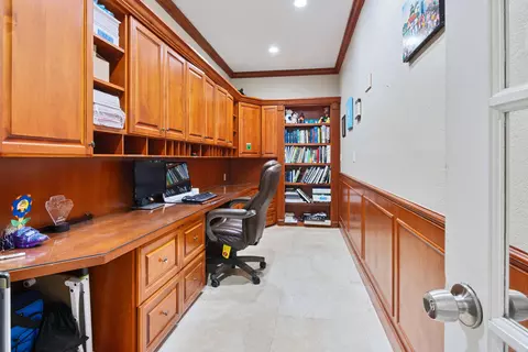 Other - 16686 Golfview Dr, Weston, FL 33326 photo 6 of 22