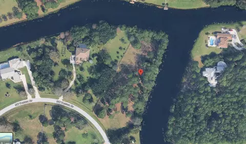 9907 SW Ventura Dr, Palm City, FL 34990