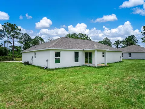 Exterior - 5513 Sopera Dr, Sebring, FL 33872 photo 3 of 4