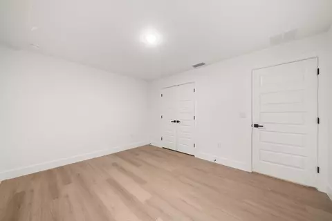Bedroom - 5513 Sopera Dr, Sebring, FL 33872 photo 4 of 6