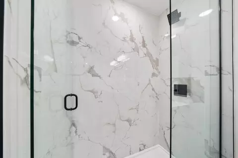 Bath - 5513 Sopera Dr, Sebring, FL 33872 photo 2 of 4