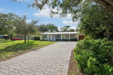 1455 15th Ave, Vero Beach, FL 32960