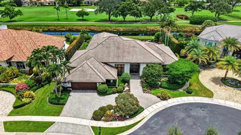 6020 NW 23rd Ter, Boca Raton, FL 33496