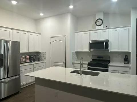 Kitchen - 1 Caddy Ct, Bunnell, FL 32110 photo 1 of 4
