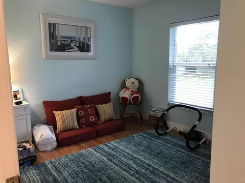 Bedroom - 2122 E Ridge Cir E, Boynton Beach, FL 33435 photo 2 of 2