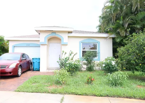 2122 E Ridge Cir E, Boynton Beach, FL 33435