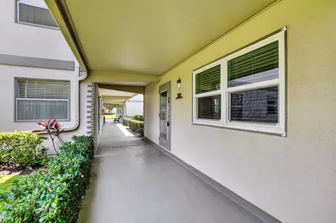 Exterior - 212 Monaco E, Delray Beach, FL 33446 photo 4 of 16