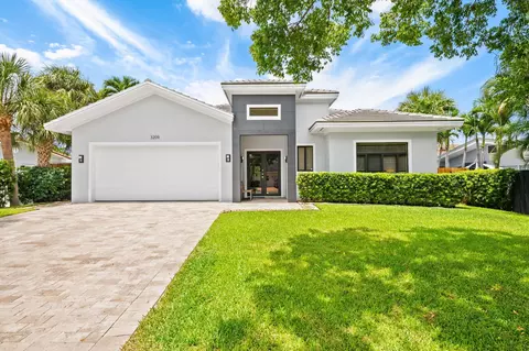 3209 Leigh Rd, Pompano Beach, FL 33062