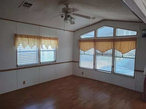 5374 SE 65th Ave, Okeechobee, FL 34974 photo 2