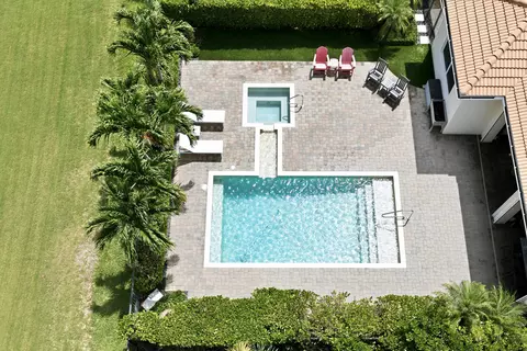 Exterior - 155 Lucia Ct, Jupiter, FL 33478 photo 9 of 13